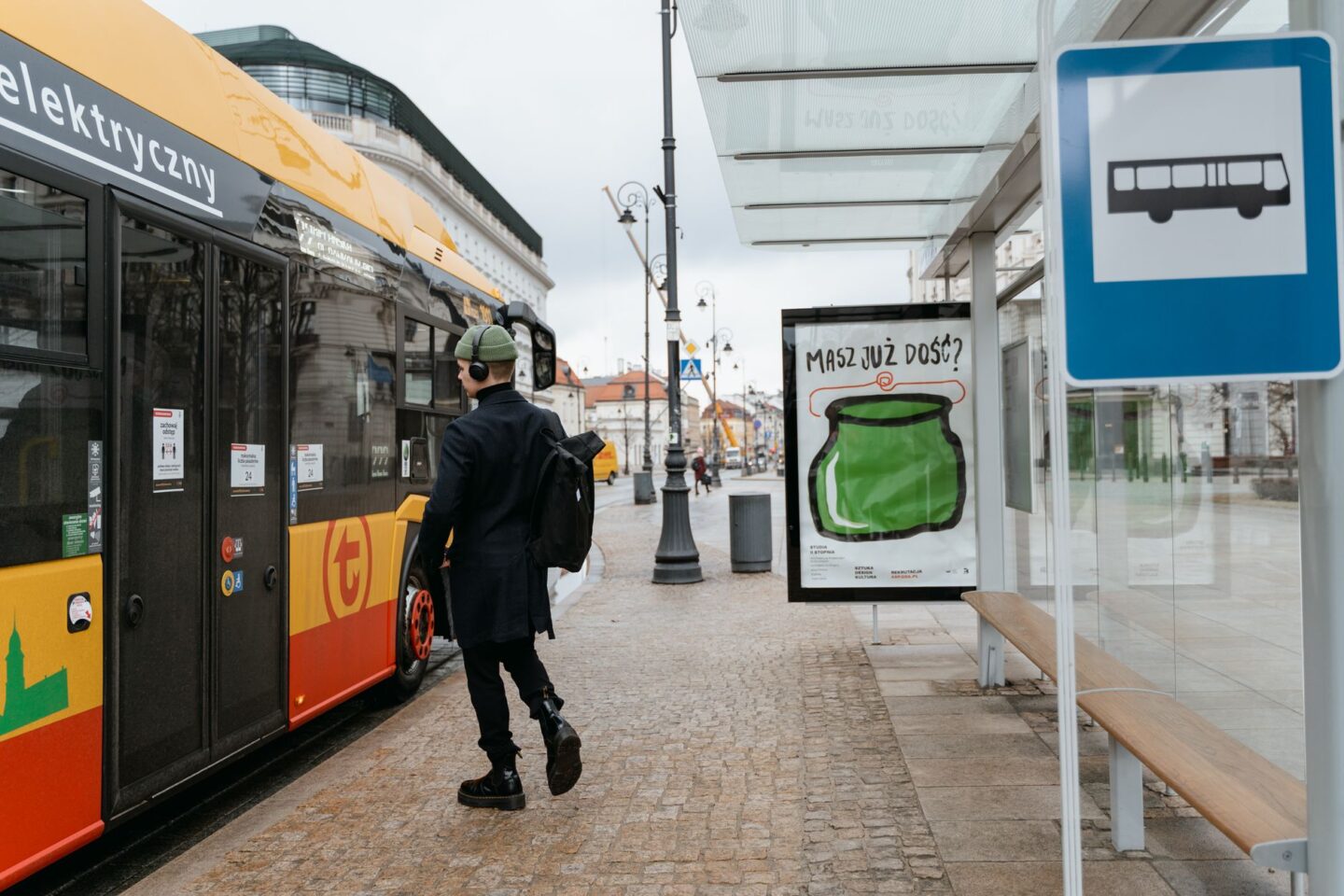 Ścianki reklamowe – skuteczny sposób na wyróżnienie firmy podczas wydarzeń